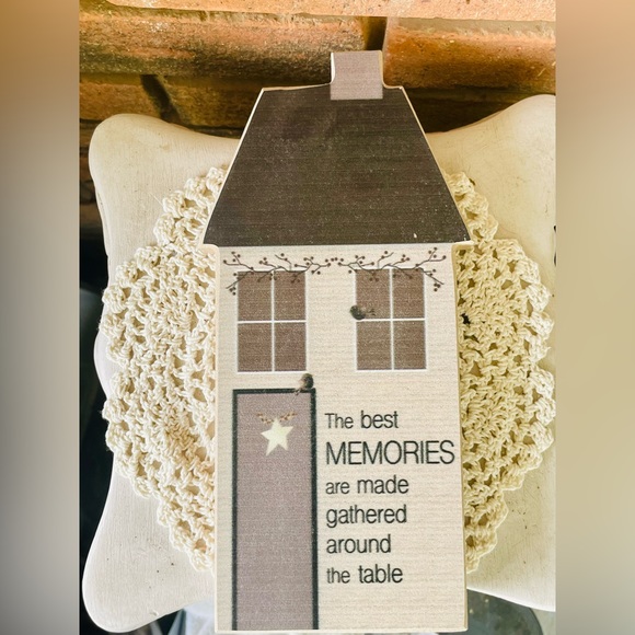 *Family Traditions Saltbox House Muted Mauve Color - Picture 3 of 10